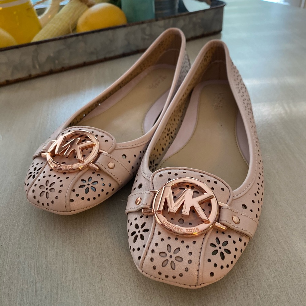 Michael Kors flats